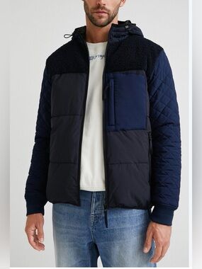 Desigual Men's NEW Quilted Navy Hooded Puffer Jacket with Sherpa Yoke